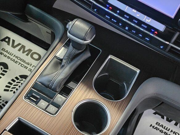 2022 Toyota Sienna IV, серый, 4299000 рублей - вид 22