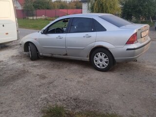 2004 Ford Focus I Рестайлинг, серебристый, 300000 рублей, вид 4