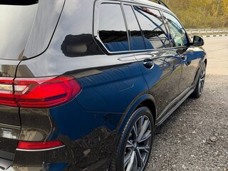 2019 BMW X7 40i I (G07), чёрный, 6500000 рублей, вид 3