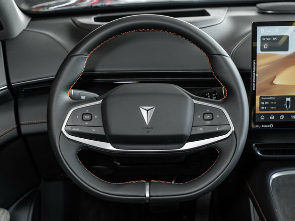 2025 Changan Deepal S07 31.73 kWh I, чёрный, 5289900 рублей - вид 15