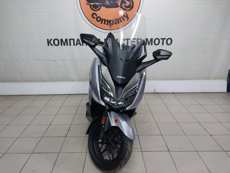 2022 Honda Forza, серый, 539000 рублей, вид 3