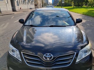 2011 Toyota Camry VI (XV40) Рестайлинг, чёрный, 1070000 рублей, вид 1