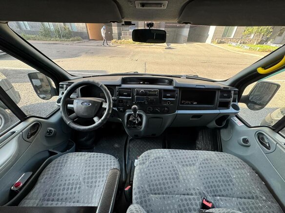 2011 Ford Transit, чёрный, 990000 рублей - вид 8