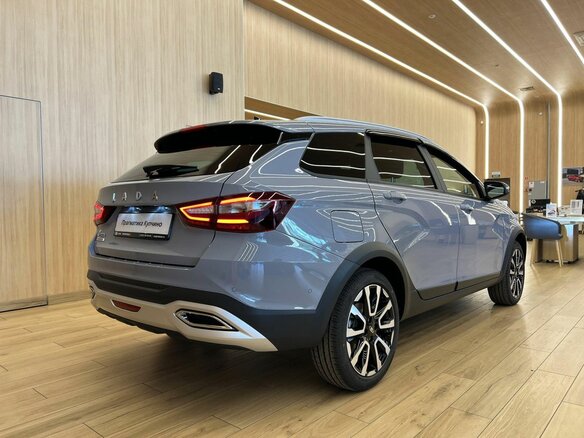 2026 Lada (ВАЗ) Vesta SW Cross I Рестайлинг (NG), серый - вид 3
