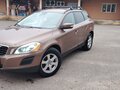 2010 Volvo XC60 I, жёлтый, 950000 рублей