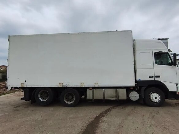 1999 Volvo FH, белый, 1750000 рублей - вид 4