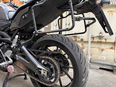 2017 Yamaha MT-09 Tracer (FJ-09), зелёный, 780000 рублей, вид 2