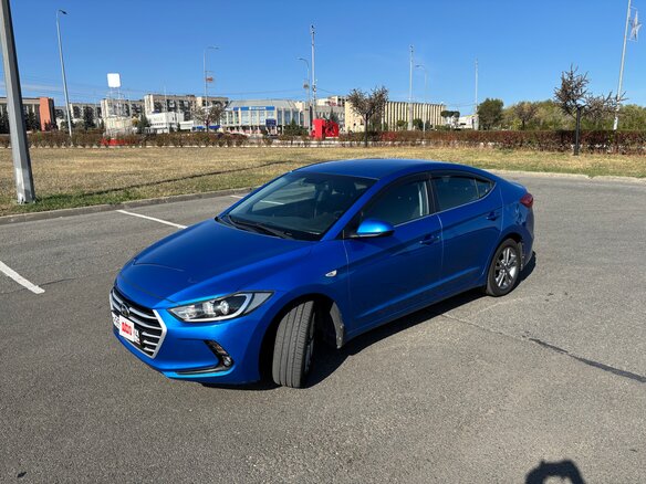 2016 Hyundai Elantra VI (AD), синий, 1320000 рублей
