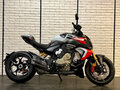 2026 Ducati Diavel V4, серый, 3880000 рублей