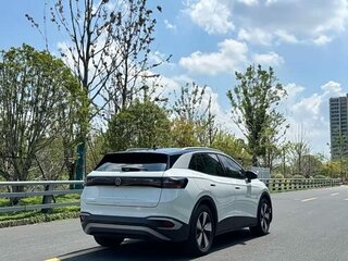 2025 Volkswagen ID.4 X, белый, 3099666 рублей, вид 5