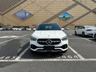 2022 Mercedes-Benz GLA 180 II (H247), белый, 2270000 рублей, вид 2
