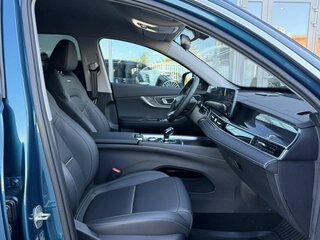 2025 Chery Tiggo 7L I, синий, 2400000 рублей, вид 2