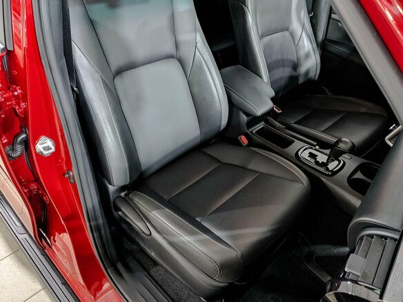 2020 Toyota Hilux VIII Рестайлинг 2, красный - вид 23