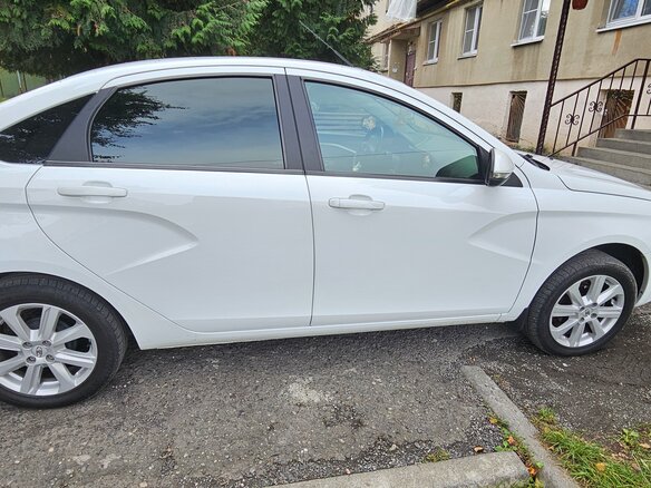 2020 Lada (ВАЗ) Vesta I, белый, 1290000 рублей