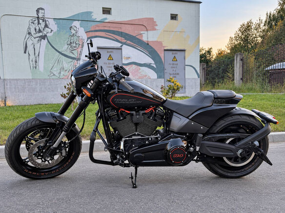 2020 Harley-Davidson FXDR 114, чёрный, 2300000 рублей - вид 1