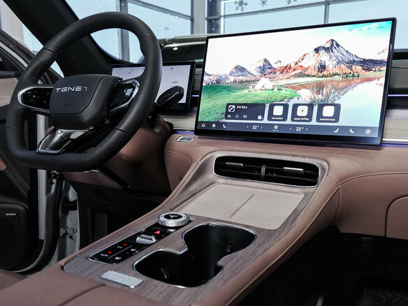 2026 Tenet T8, серый, 3885000 рублей - вид 9
