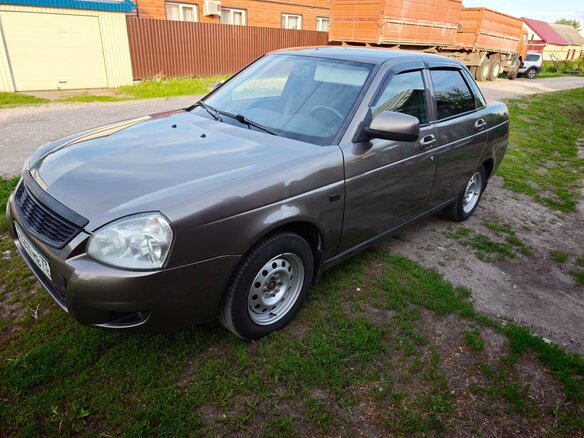2016 Lada (ВАЗ) Priora I Рестайлинг, коричневый, 650000 рублей - вид 5
