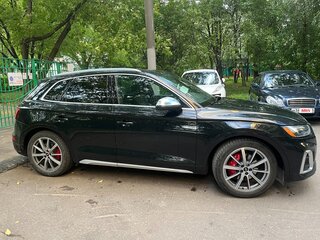 2021 Audi SQ5 II (FY) Рестайлинг, чёрный, 5000000 рублей, вид 4