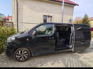 2023 Peugeot Traveller I, чёрный, 5000000 рублей, вид 1