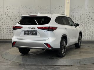 2026 Toyota Highlander IV (XU70), белый, 4150000 рублей, вид 2