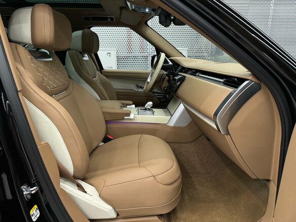 2026 Land Rover Range Rover P615 MHEV V, чёрный, 37000000 рублей - вид 13