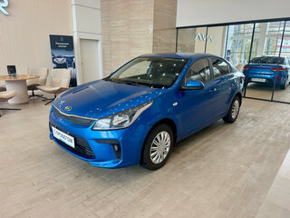 2019 Kia Rio IV, серебристый, 1149990 рублей, вид 1