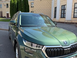 2022 Skoda Kodiaq I Рестайлинг, зелёный, 4200000 рублей, вид 3