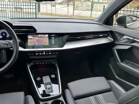 2021 Audi A3 Sportback 35 TFSI IV (8Y), зелёный, 2100000 рублей - вид 13