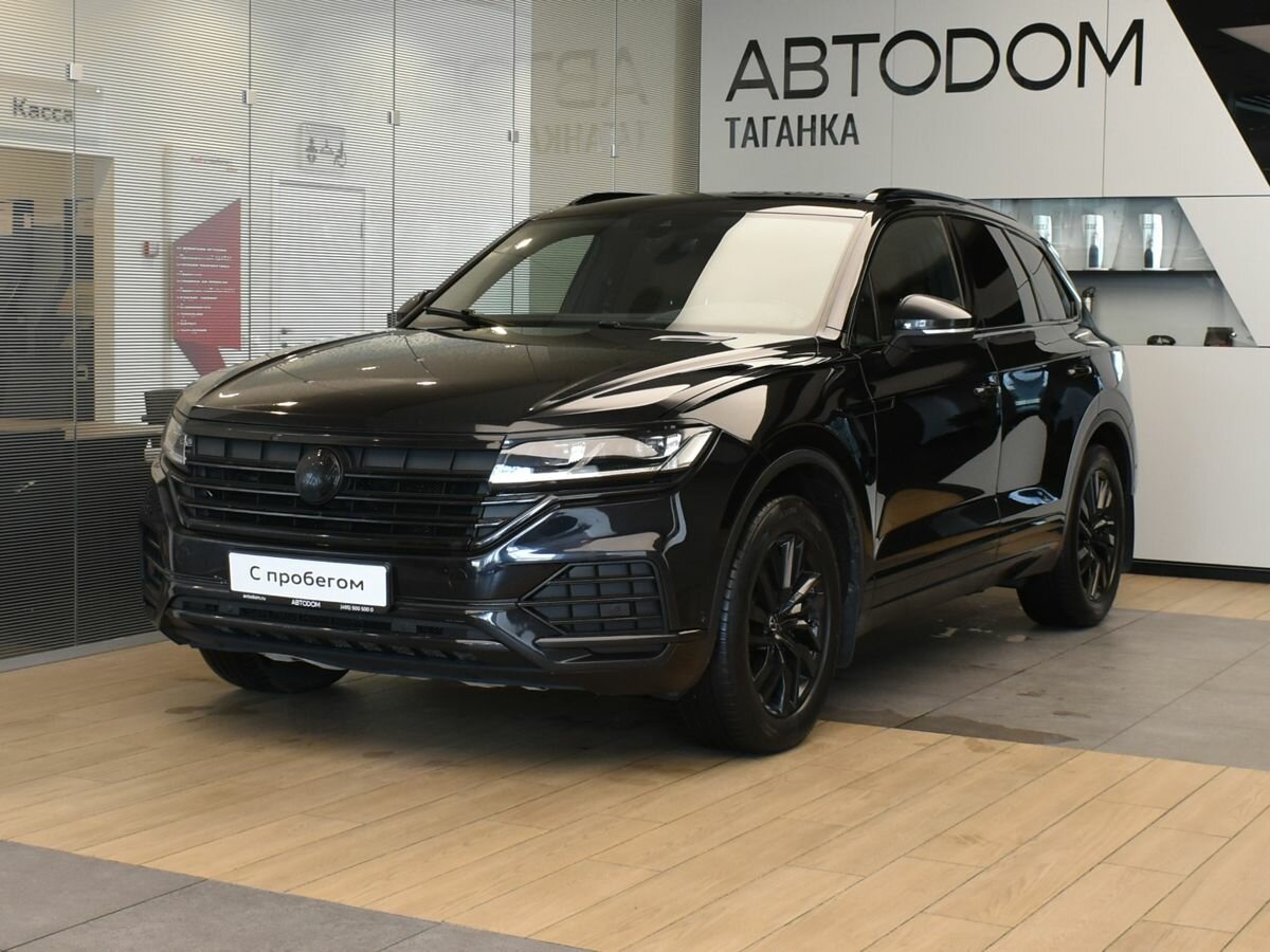 Открыть фотографии: Volkswagen Touareg III