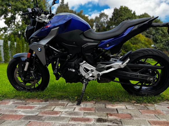 2021 BMW F 900 R, синий, 750000 рублей - вид 9