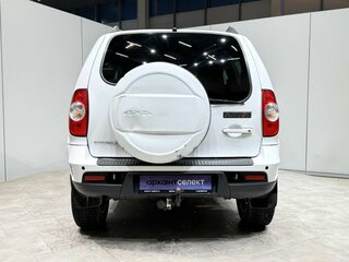2018 Chevrolet Niva I Рестайлинг, белый, 740000 рублей, вид 5