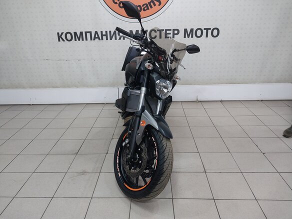 2015 Yamaha MT-07 (FZ-07), серый, 739000 рублей - вид 2