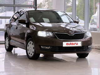 2018 Skoda Rapid I Рестайлинг, коричневый, 830000 рублей, вид 3
