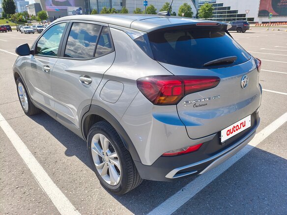 2022 Buick Encore GX I, серый, 1890000 рублей - вид 5