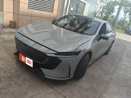 Mazda EZ-6
