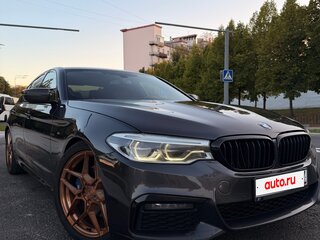 2018 BMW 5 серии 530d xDrive VII (G30/G31/G38), серый, 4380000 рублей, вид 3