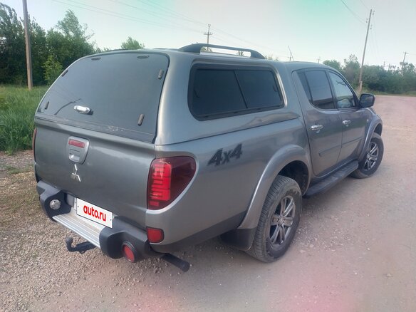2014 Mitsubishi L200 IV Рестайлинг, серый - вид 3