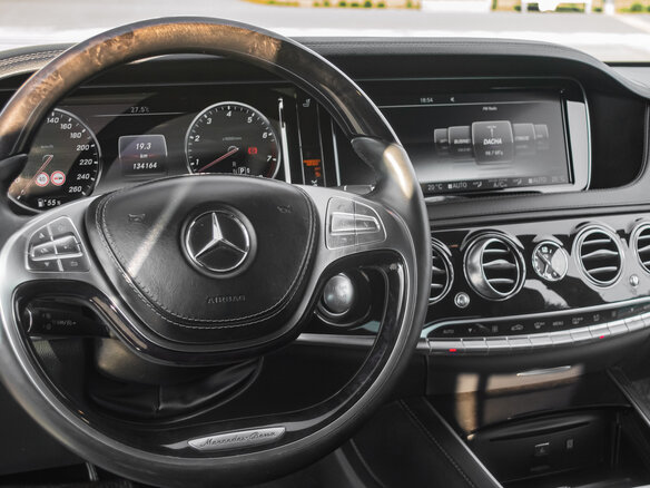2015 Mercedes-Benz S-Класс 500 VI (W222, C217), чёрный, 4550000 рублей - вид 11