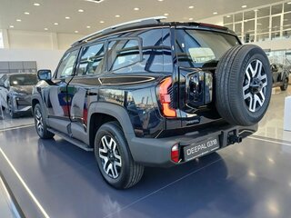2025 Changan Deepal G318 I, чёрный, 5740000 рублей, вид 5