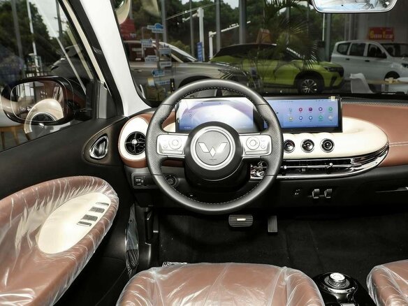 2026 Wuling Binguo 37.9 kWh, розовый, 1699666 рублей - вид 6