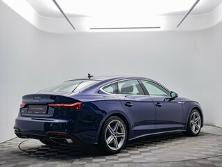 2021 Audi A5 Sportback 40 TFSI II (F5) Рестайлинг, синий, 3196000 рублей, вид 5