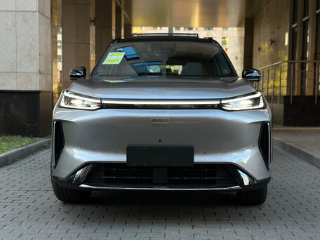 2026 Geely Galaxy M7, серебристый, 3310000 рублей, вид 2