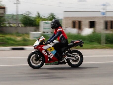 2015 Honda CBR 600RR, красный, 400000 рублей, вид 1