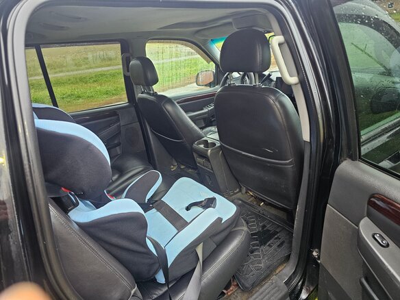 2005 Ford Explorer III, чёрный, 850000 рублей - вид 10