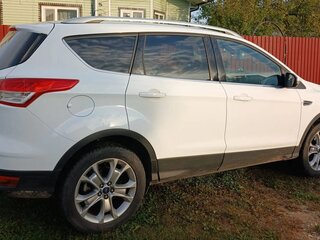 2016 Ford Kuga II, белый, 1250000 рублей, вид 3