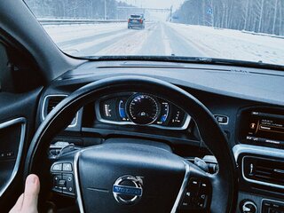 2010 Volvo S60 II, чёрный, 1700000 рублей, вид 4