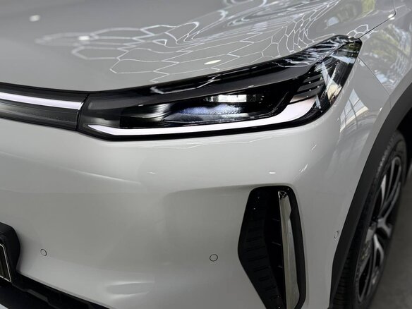 2026 Geely Galaxy M7, белый - вид 13