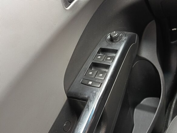 2012 Chevrolet Aveo II, белый, 515000 рублей - вид 10
