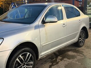 2009 Skoda Octavia II (A5) Рестайлинг, серебристый, 790000 рублей, вид 3
