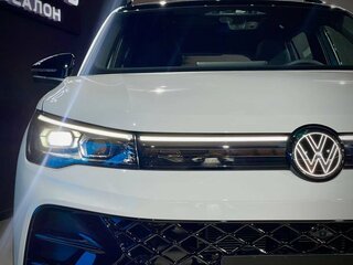 2026 Volkswagen Tiguan L Pro III (China Market), белый, 4650000 рублей, вид 4